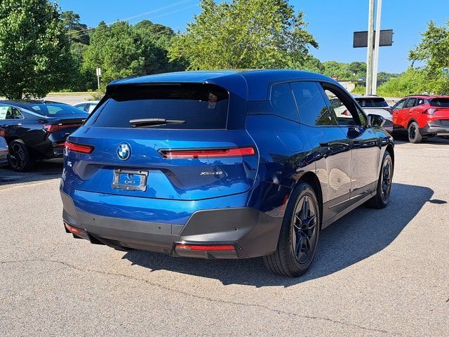 Used 2025 Blue BMW xDrive50 image 5