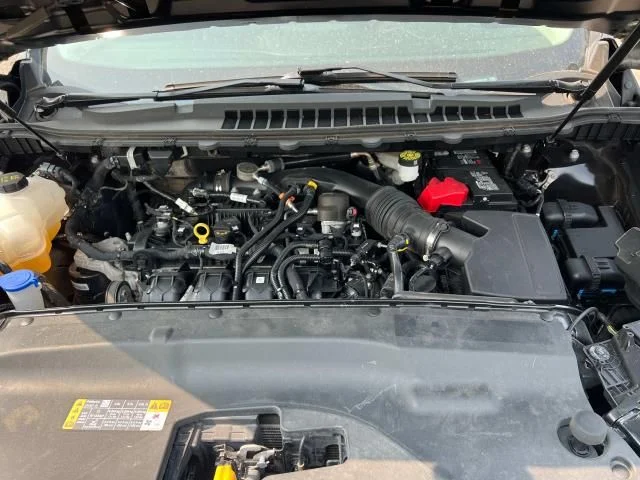 Used 2022 Black Ford SEL image 9