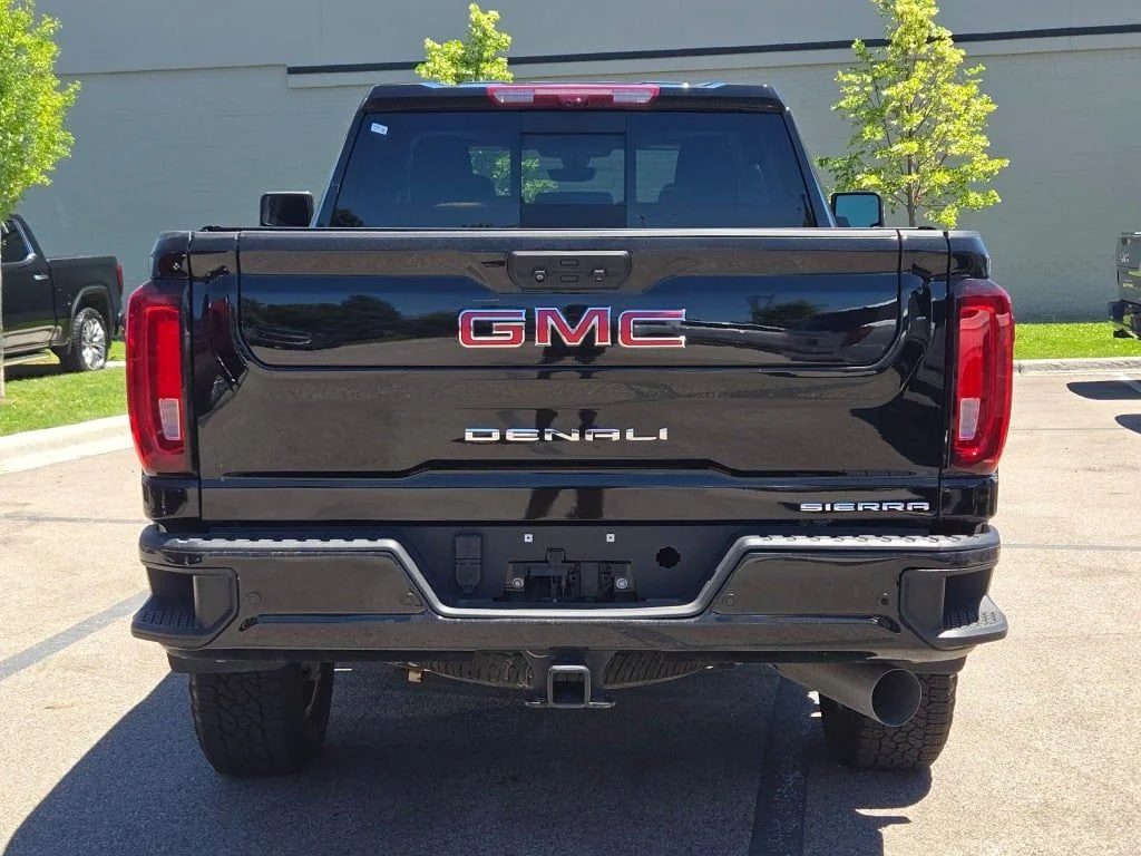 Used 2023 Black GMC Denali image 15