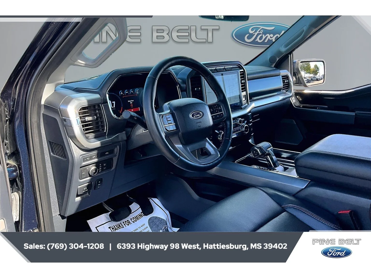 Used 2022 Antimatter Blue Metallic Ford LARIAT image 13