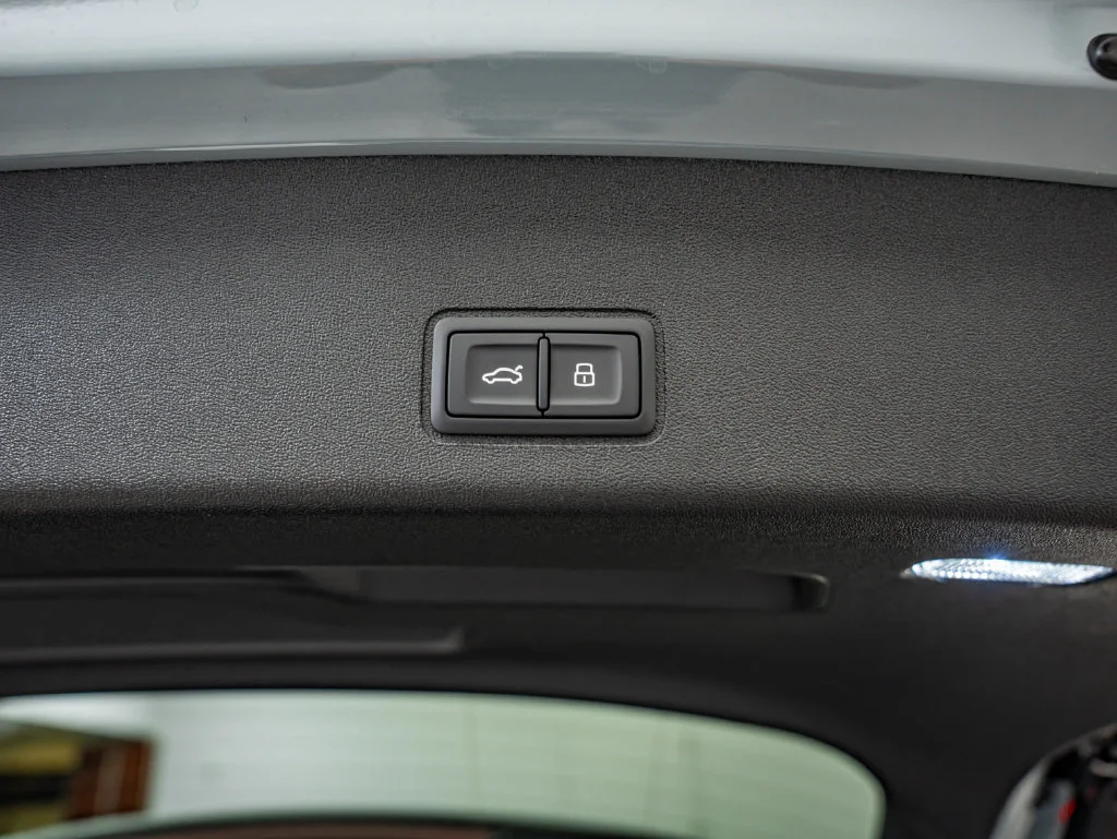 2026 Audi Q3 Base - Photo 36