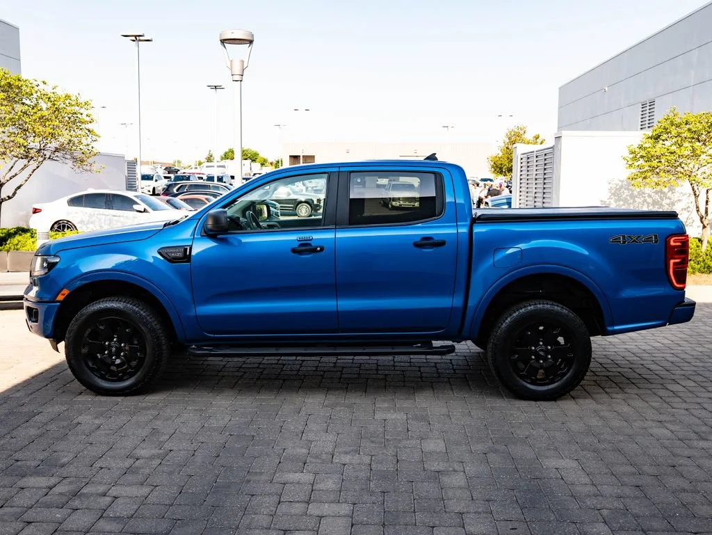 Used 2023 Velocity Blue Metallic Ford XLT image 5