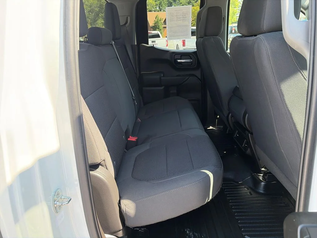 Used 2021 Summit White GMC Base image 34