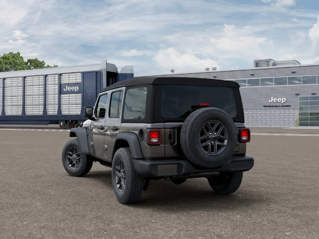 New 2027 Gray Jeep  image 3