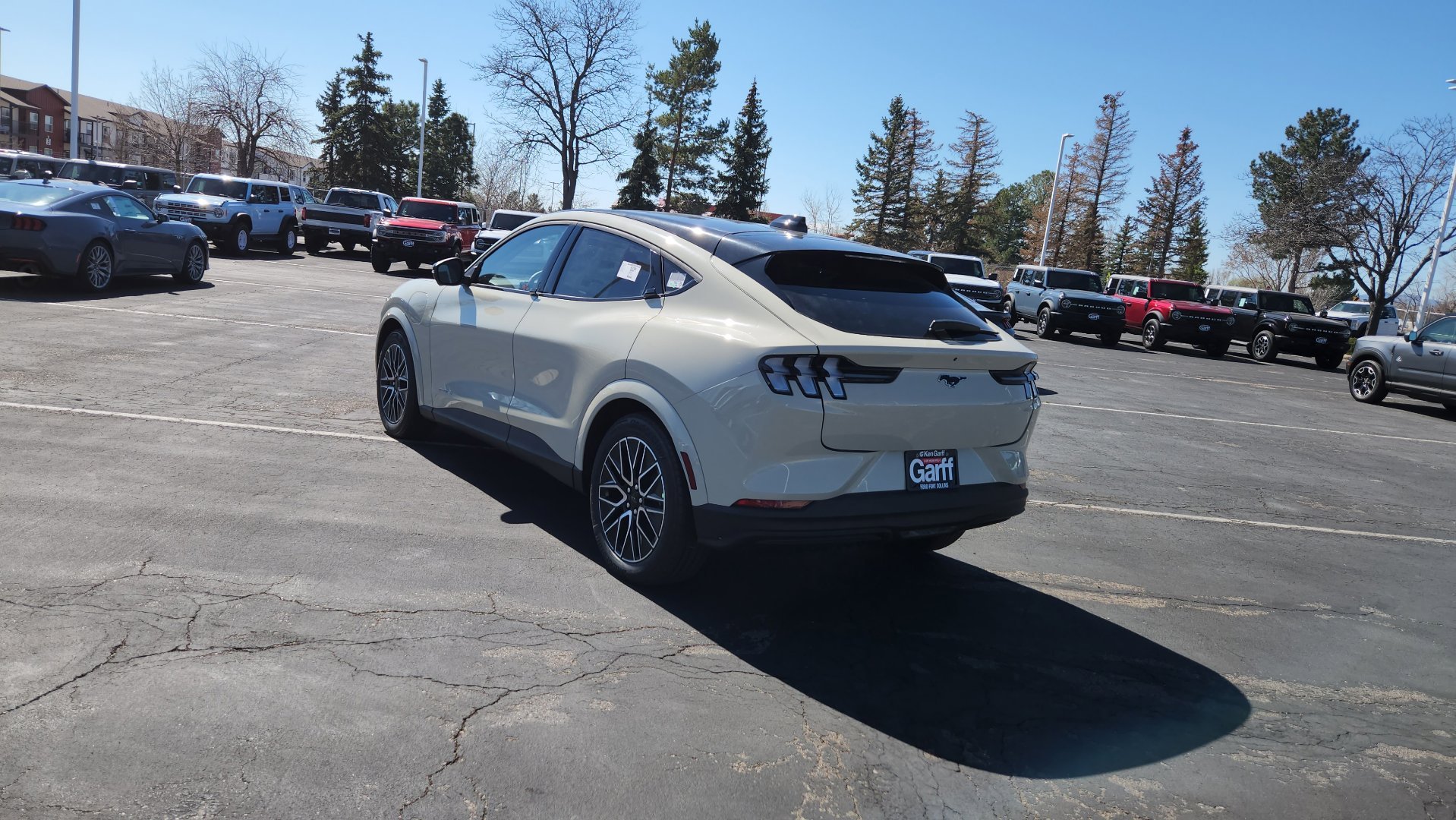New 2026 Desert Sand Ford Premium image 10