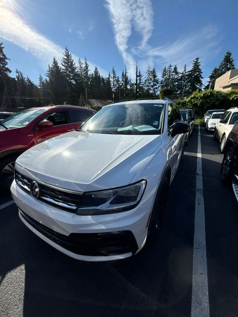 Used 2019 White Volkswagen 2.0T SEL R-Line image 1