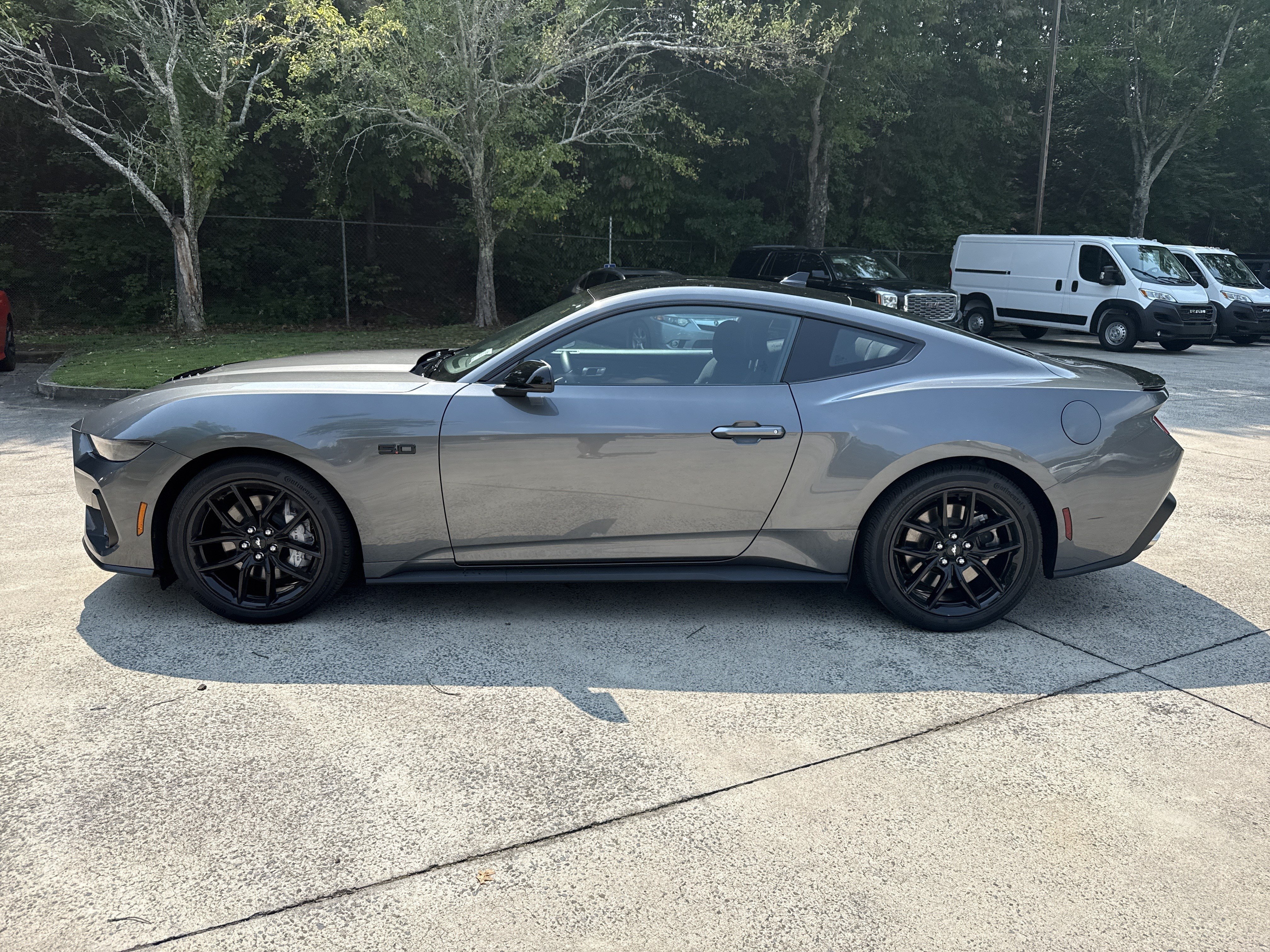 Used 2025 Gray Metallic Ford GT image 4