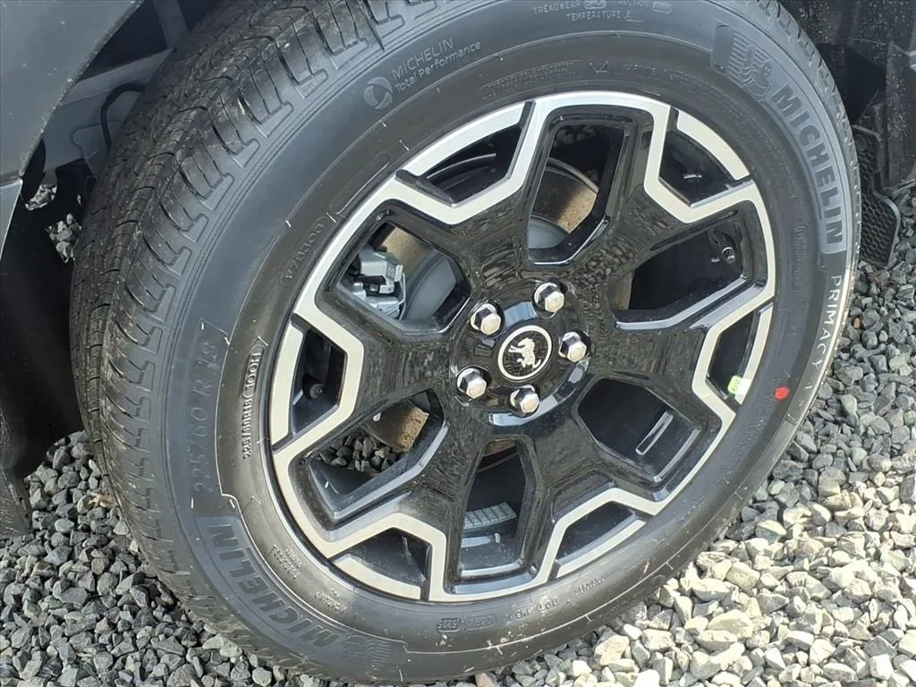 New 2026 White Ford Outer Banks image 7