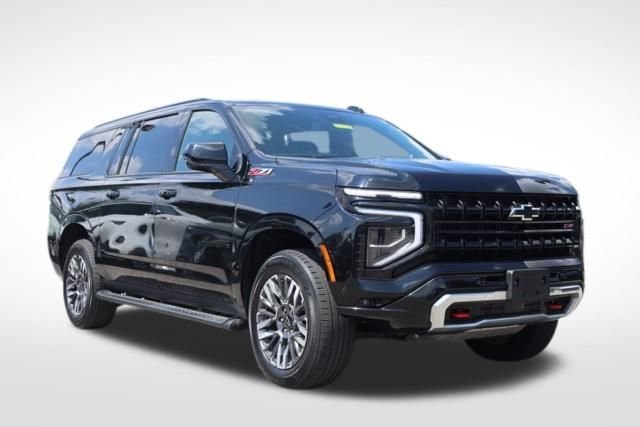 Used 2025 Black Chevrolet Z71 image 1