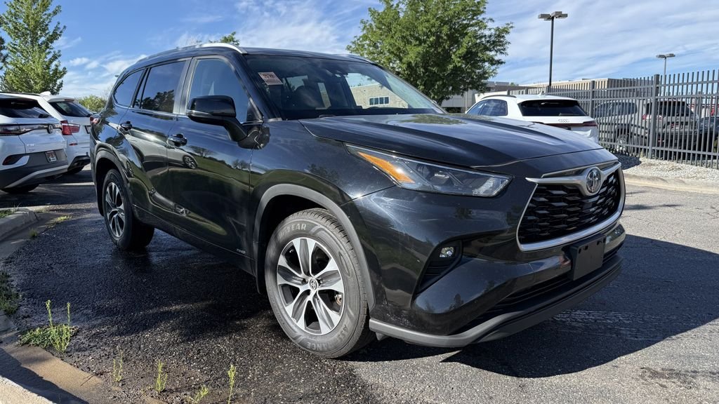 Used 2023 Black Toyota XLE image 1