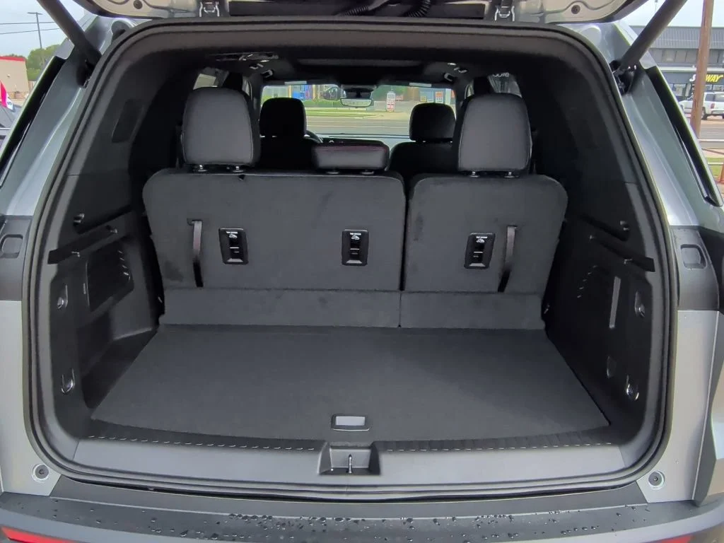 New 2026 Sterling Gray Metallic Chevrolet Z71 image 42