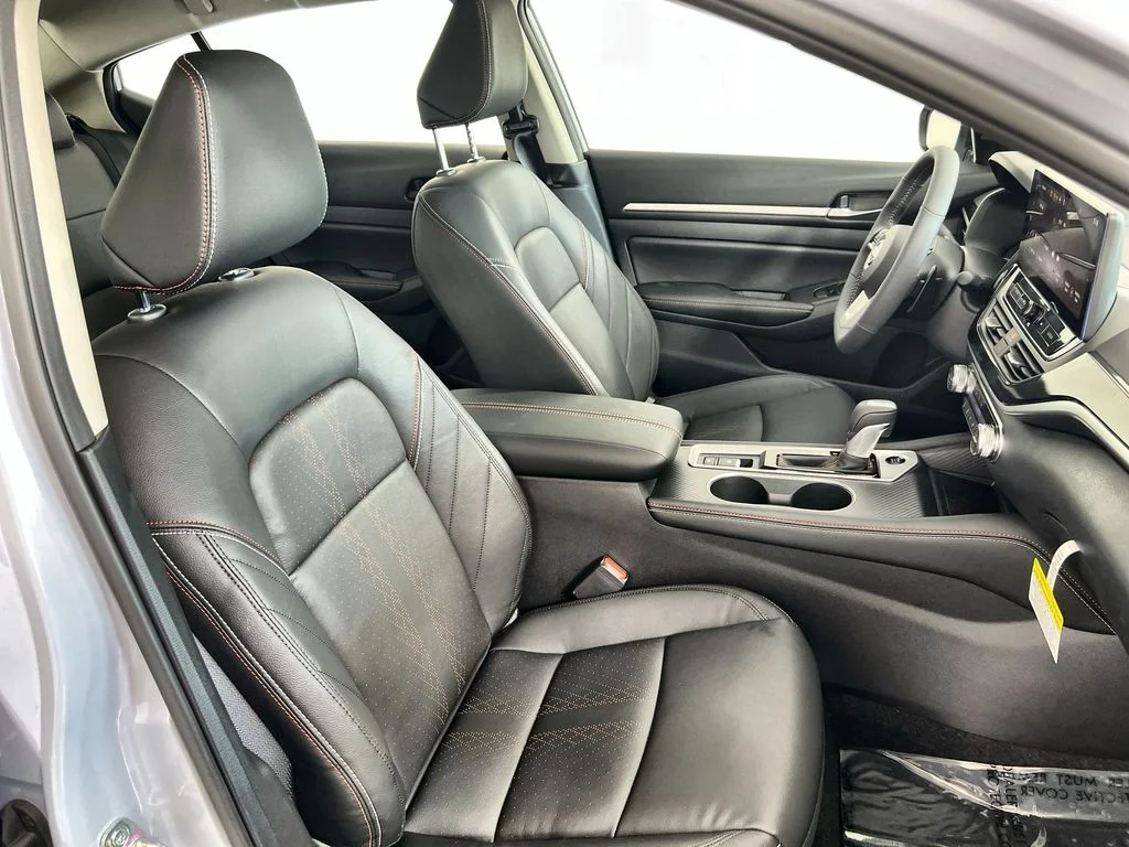 New 2026 Gray Nissan 2.5 SR image 25