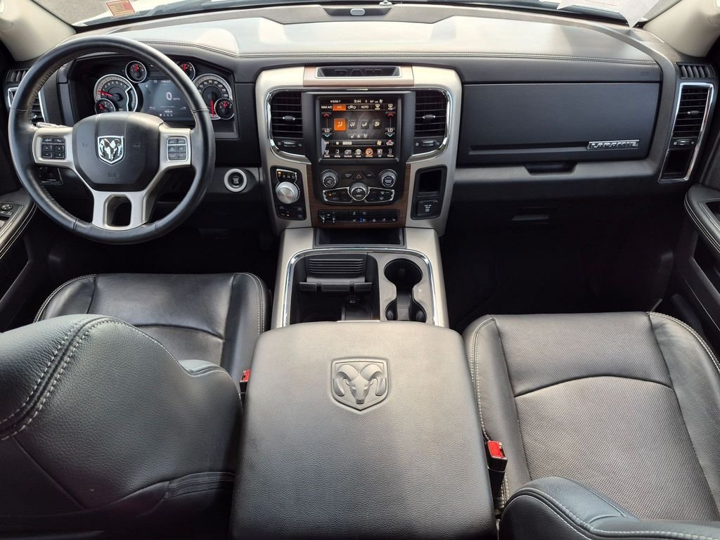 Used 2016 Pearl White Ram Laramie image 17