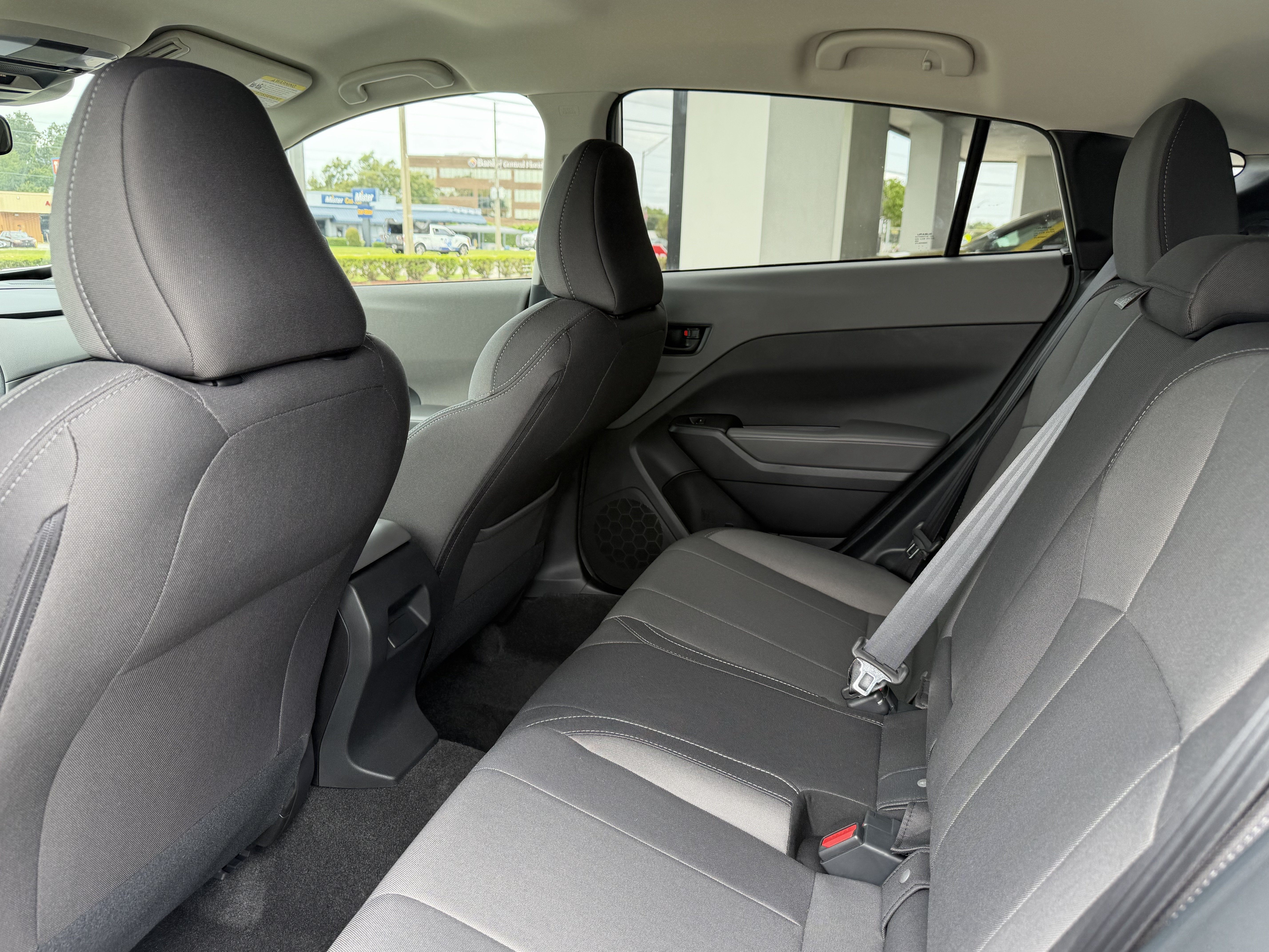New 2026 CRYSTAL WHITE PEARL Subaru Base image 20