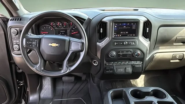 Used 2024 Black Chevrolet Custom image 10