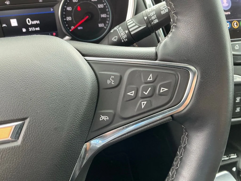 Used 2024 Beige Chevrolet Premier image 34