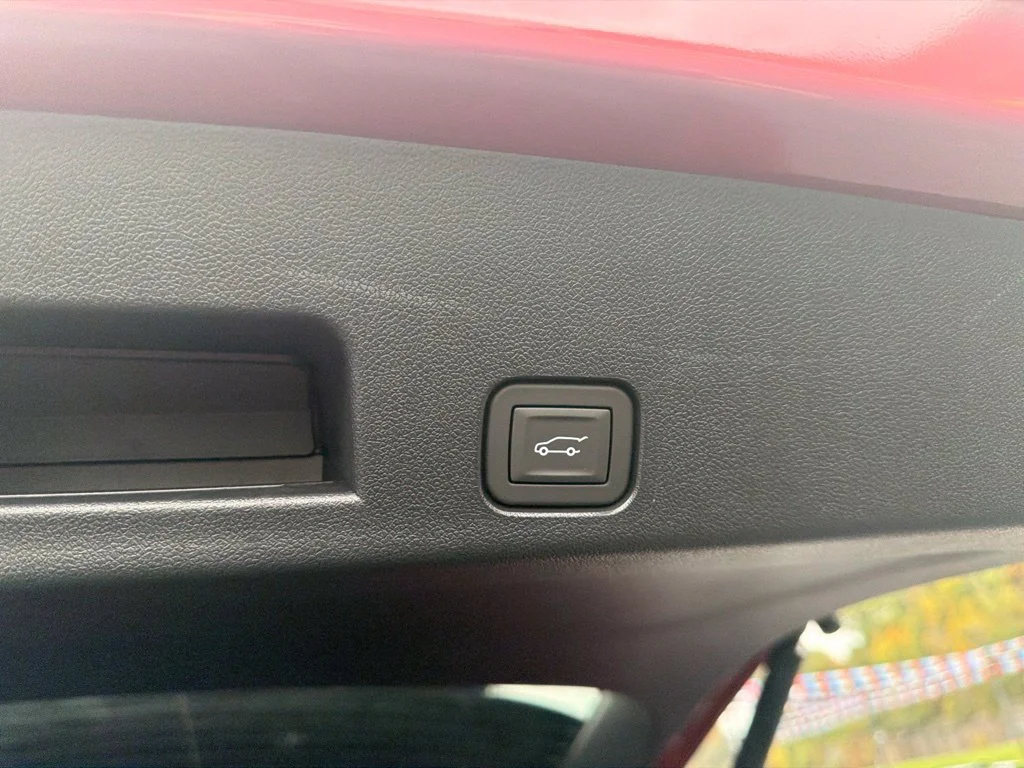 2027 GMC Acadia Elevation - Photo 18