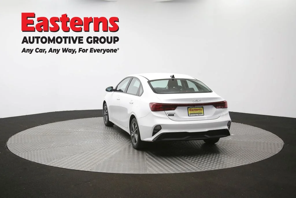 Used 2023 White Kia LXS image 65
