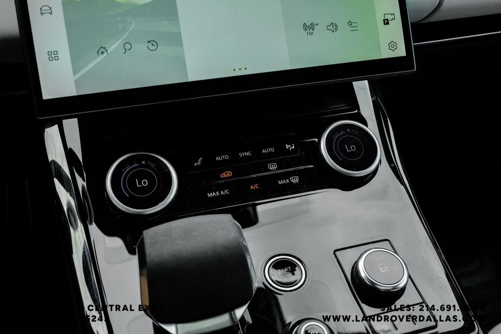 Used 2023 Firenze Red Metallic Land Rover SE Dynamic image 31