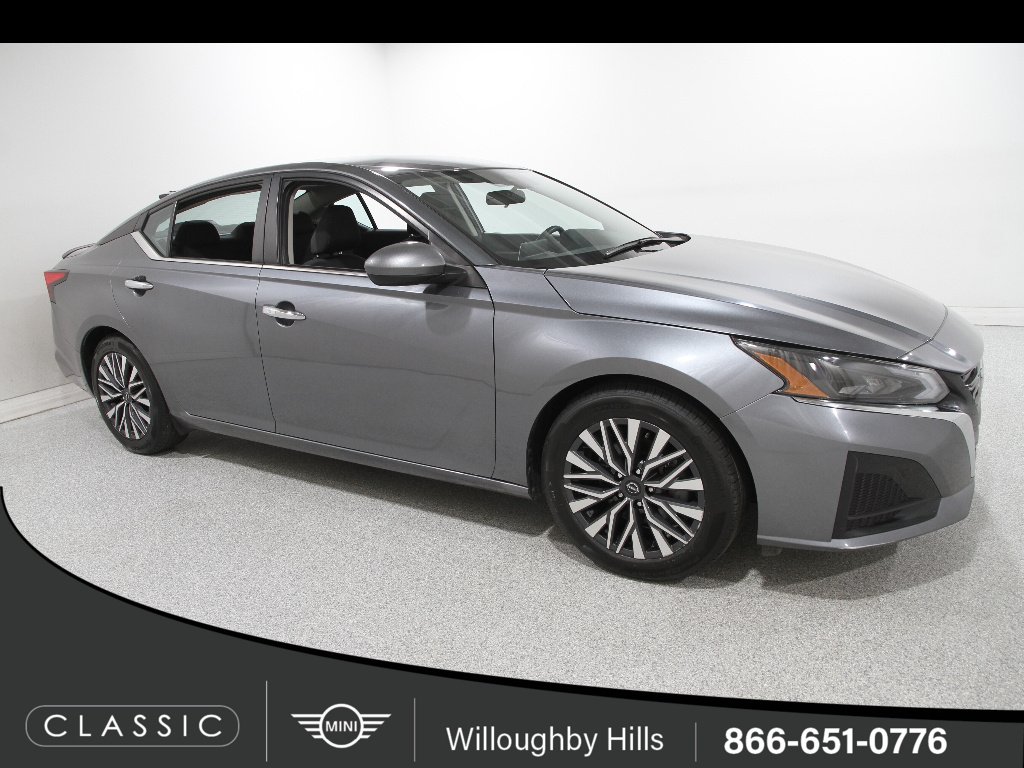 2023 Nissan Altima SV