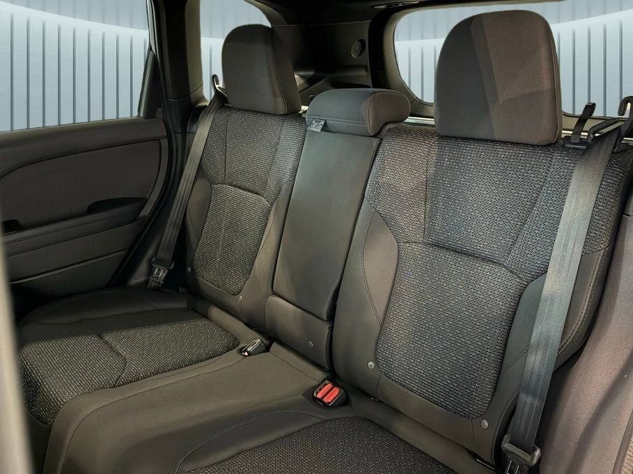 New 2026 RIVER ROCK PEARL Subaru Premium image 23
