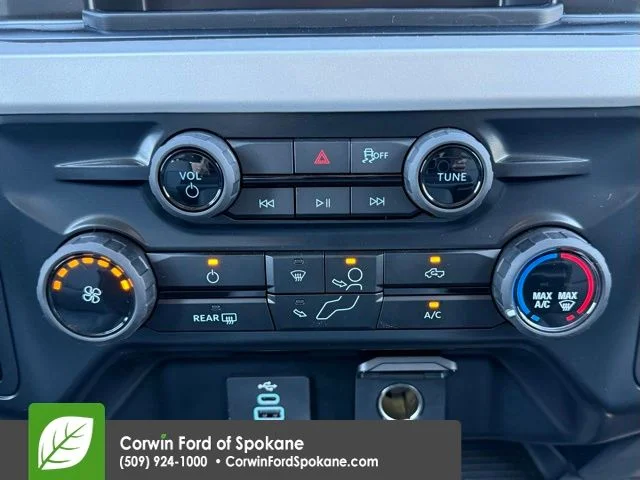 New 2026 White Ford XL image 27