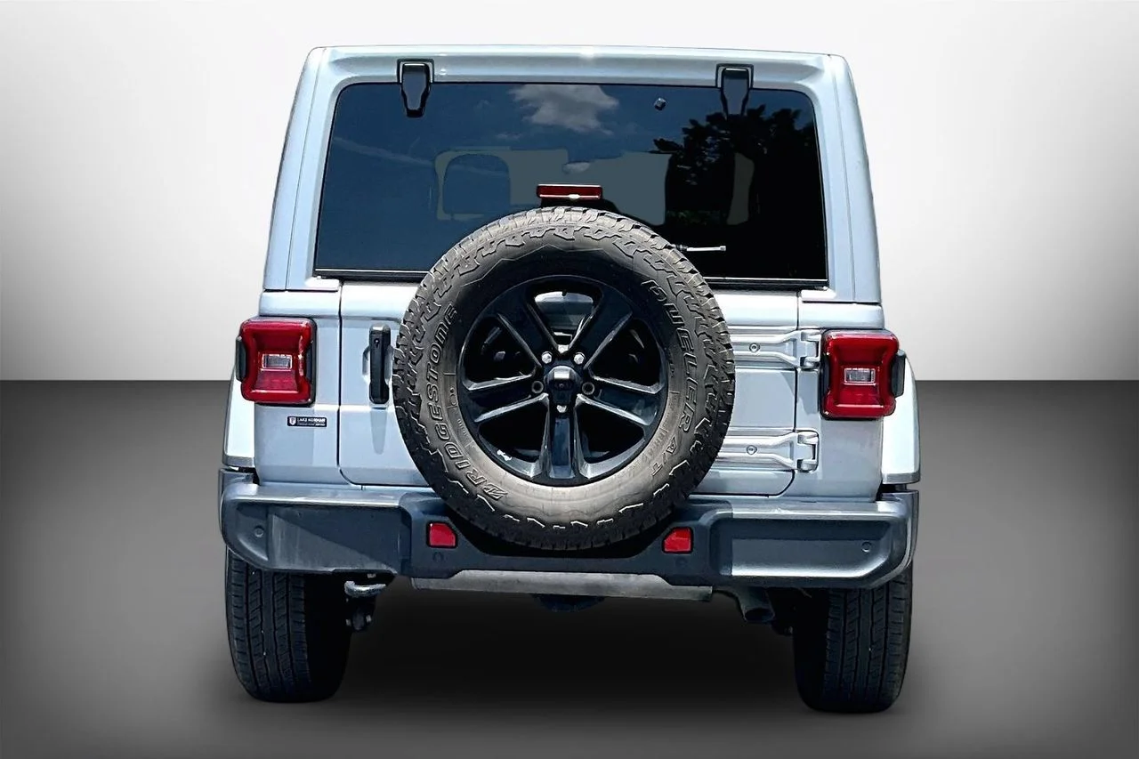 Certified Used 2023 Silver Jeep Sahara image 7