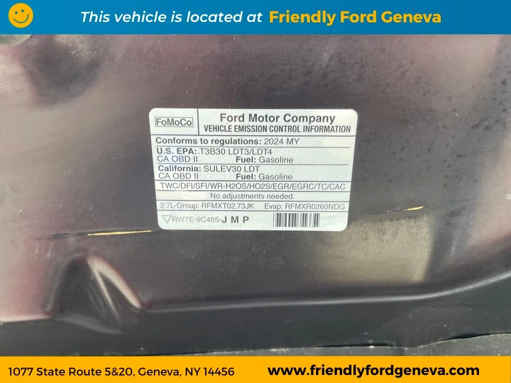 Used 2024 Red Ford XLT image 32