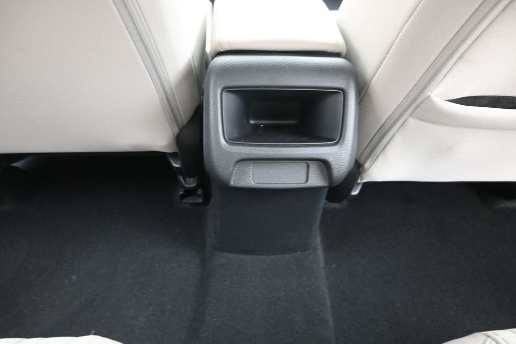 Used 2024  Honda LX image 19