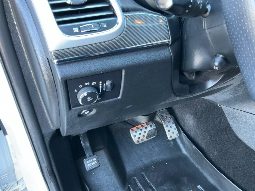 Used 2018 White Jeep SRT image 32