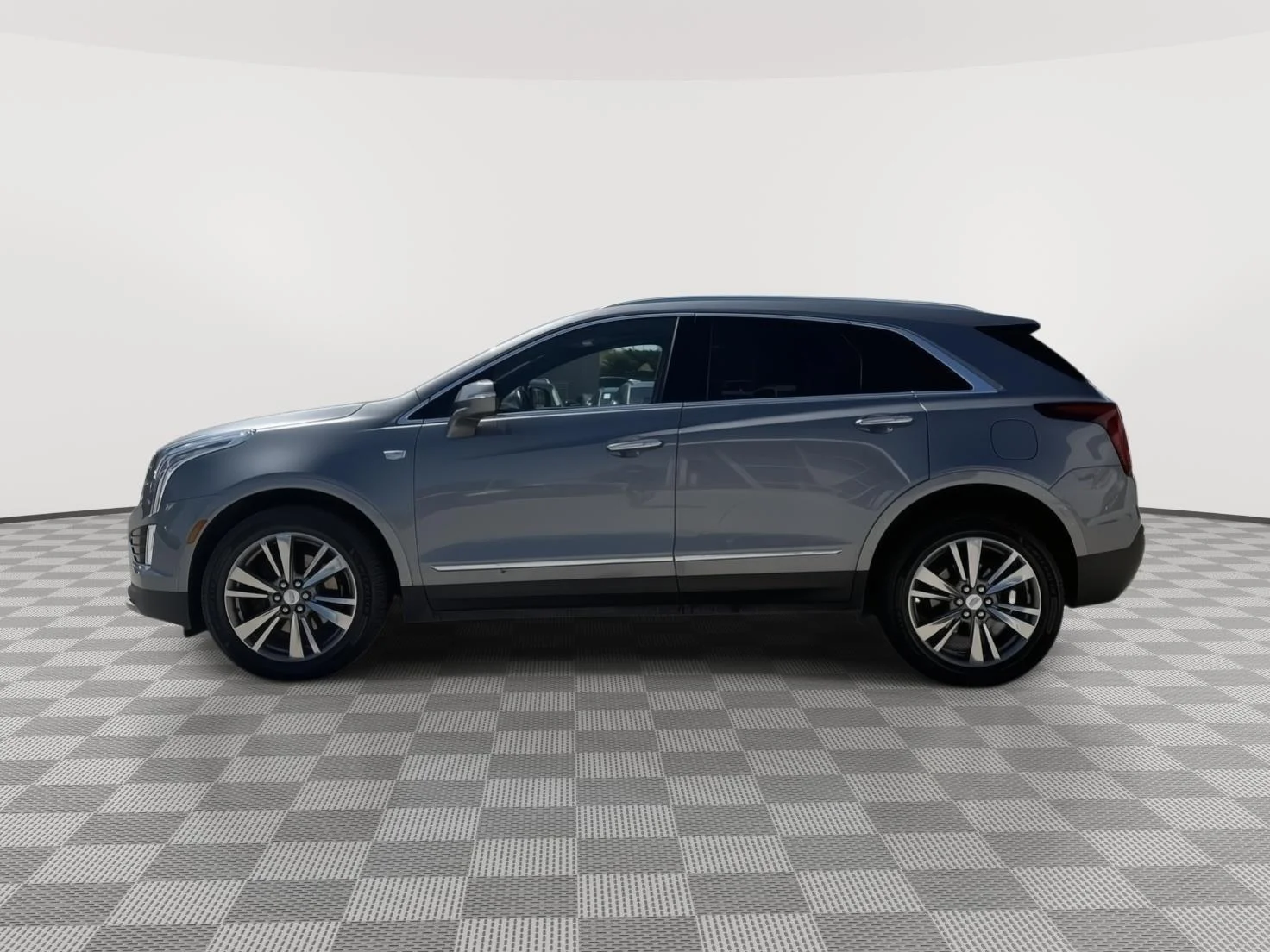 Used 2021  Cadillac AWD Premium Luxury image 7