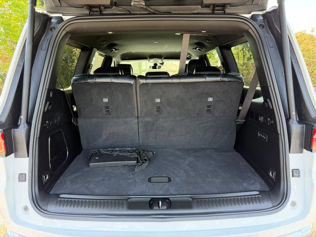 Used 2022 Bright White Clearcoat Jeep Series III image 11