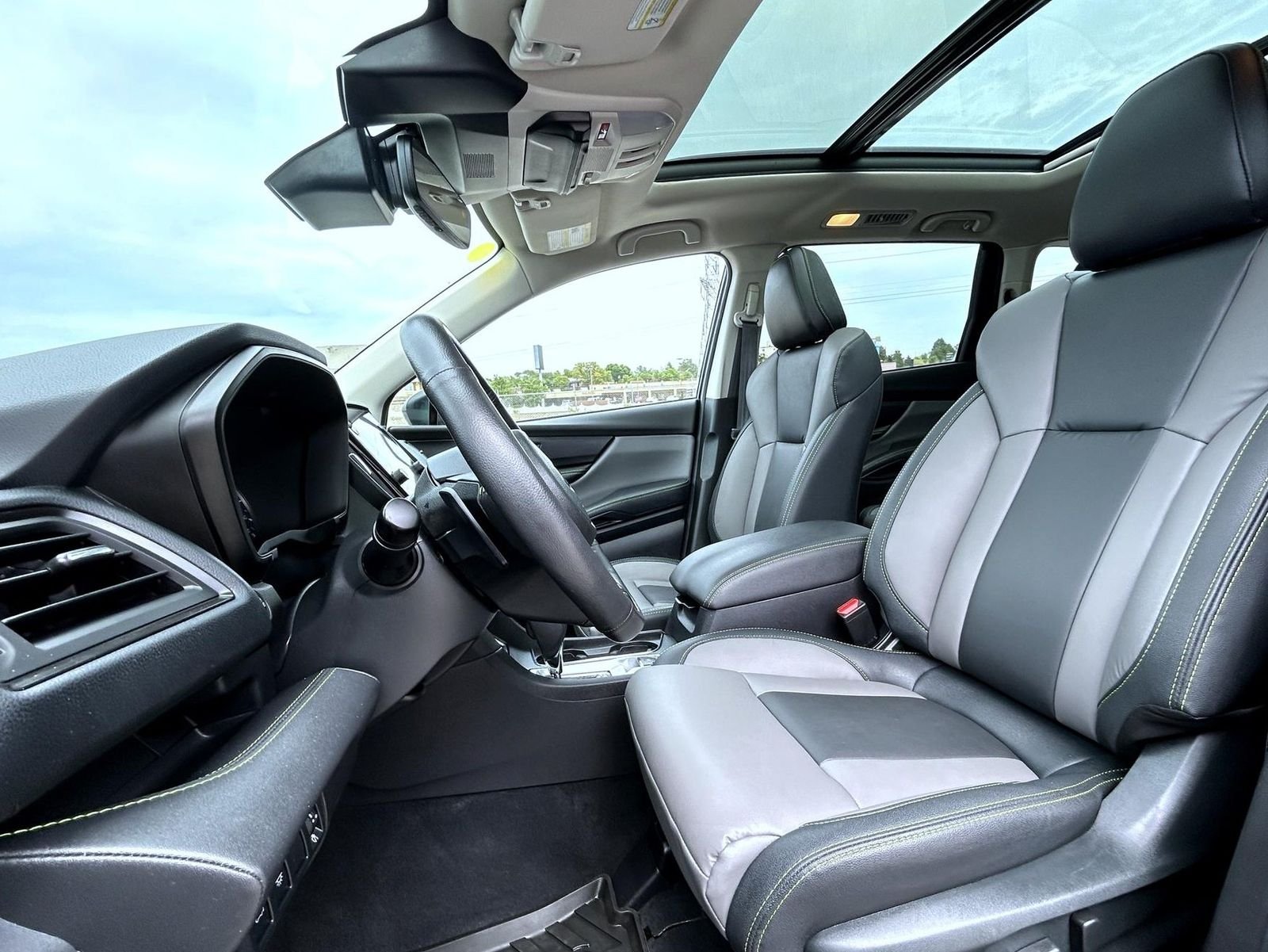 Used 2024 Gray Subaru Onyx Edition image 10
