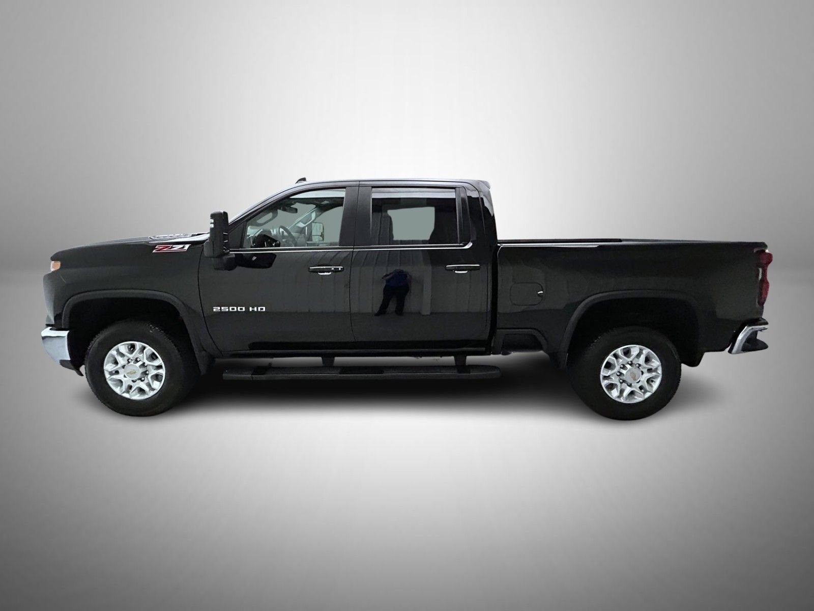 Used 2025 Black Chevrolet LT image 8