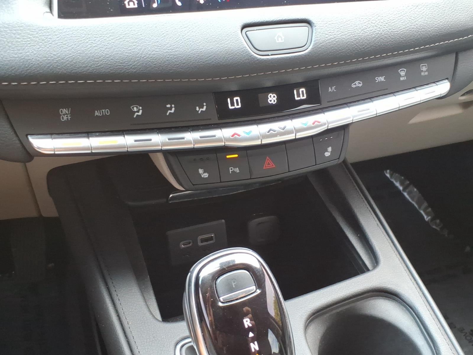 Used 2023 Crystal White Tricoat Cadillac AWD Luxury image 19