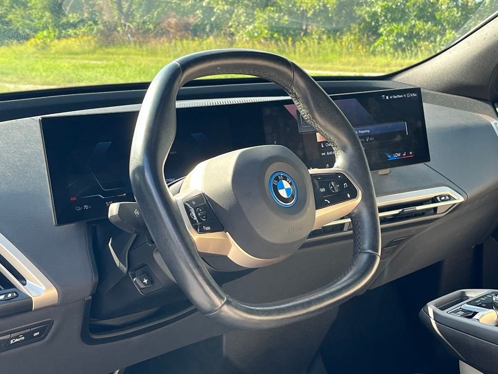 Certified Used 2024 Black BMW xDrive50 image 19
