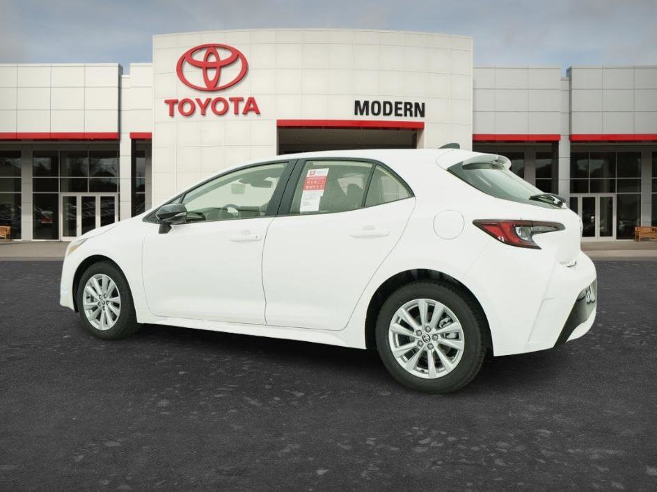 New 2026 Ice Cap Toyota SE image 12