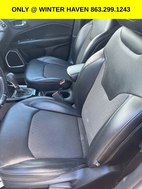 Used 2019 Black Jeep Latitude image 7