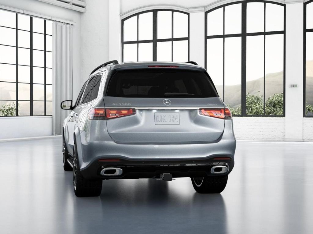 Used 2025 Silver Mercedes-Benz GLS 580 image 26