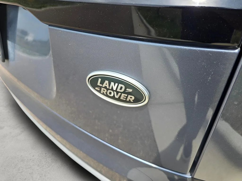 Used 2020 Byron Blue Metallic Land Rover S image 30