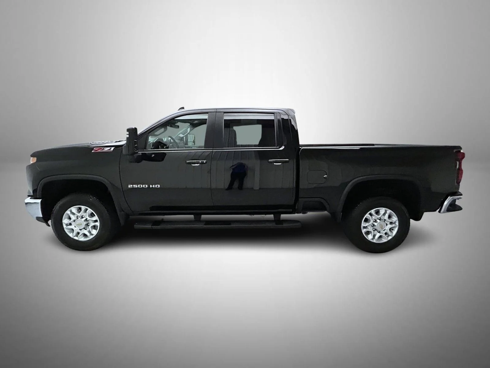 Used 2025 Black Chevrolet LT image 8