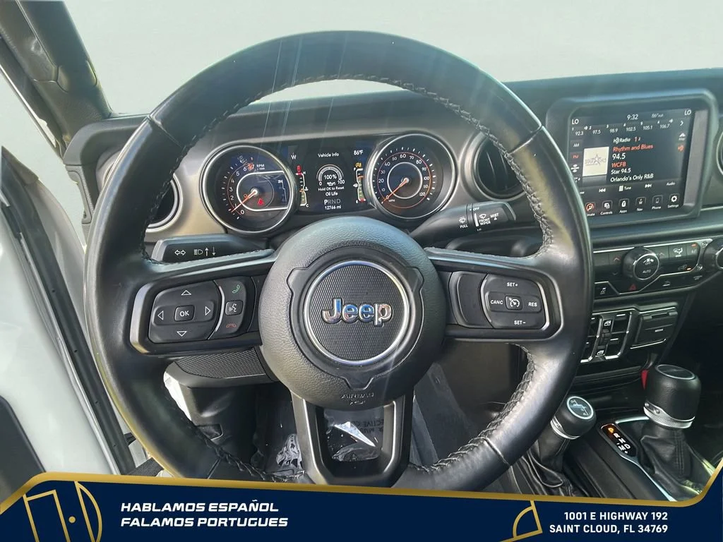 Used 2022  Jeep Willys image 20