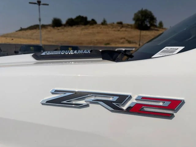 Used 2024 White Chevrolet ZR2 image 24