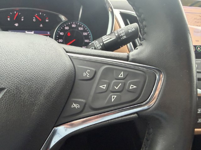 Used 2021 IRIDESCENT PEARL TRICOAT Chevrolet Premier image 30