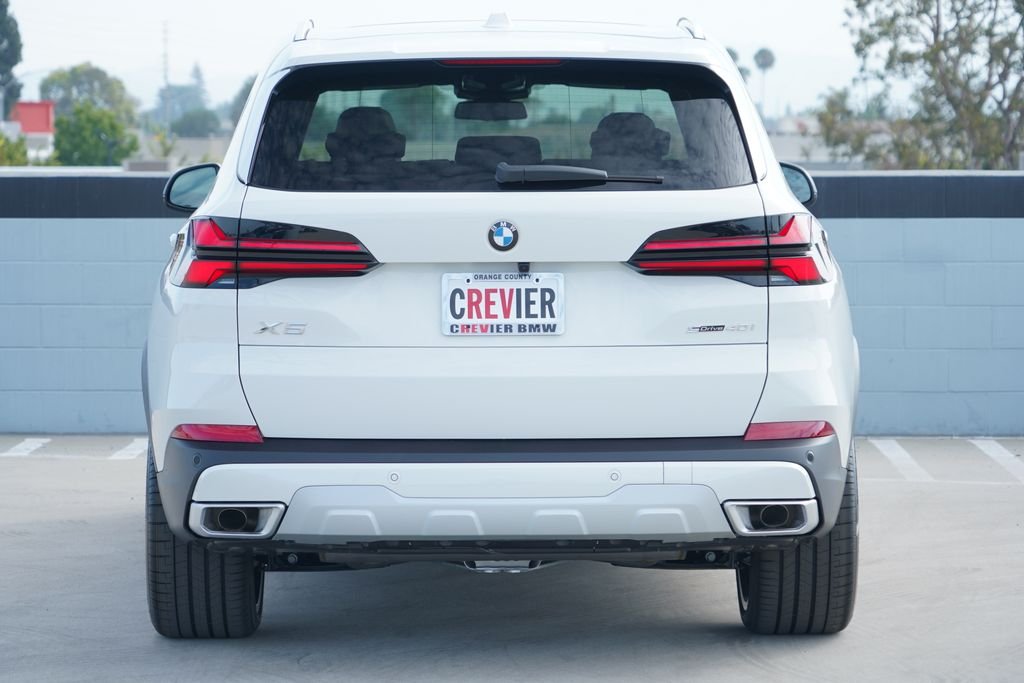 New 2026 Alpine White BMW sDrive40i image 6
