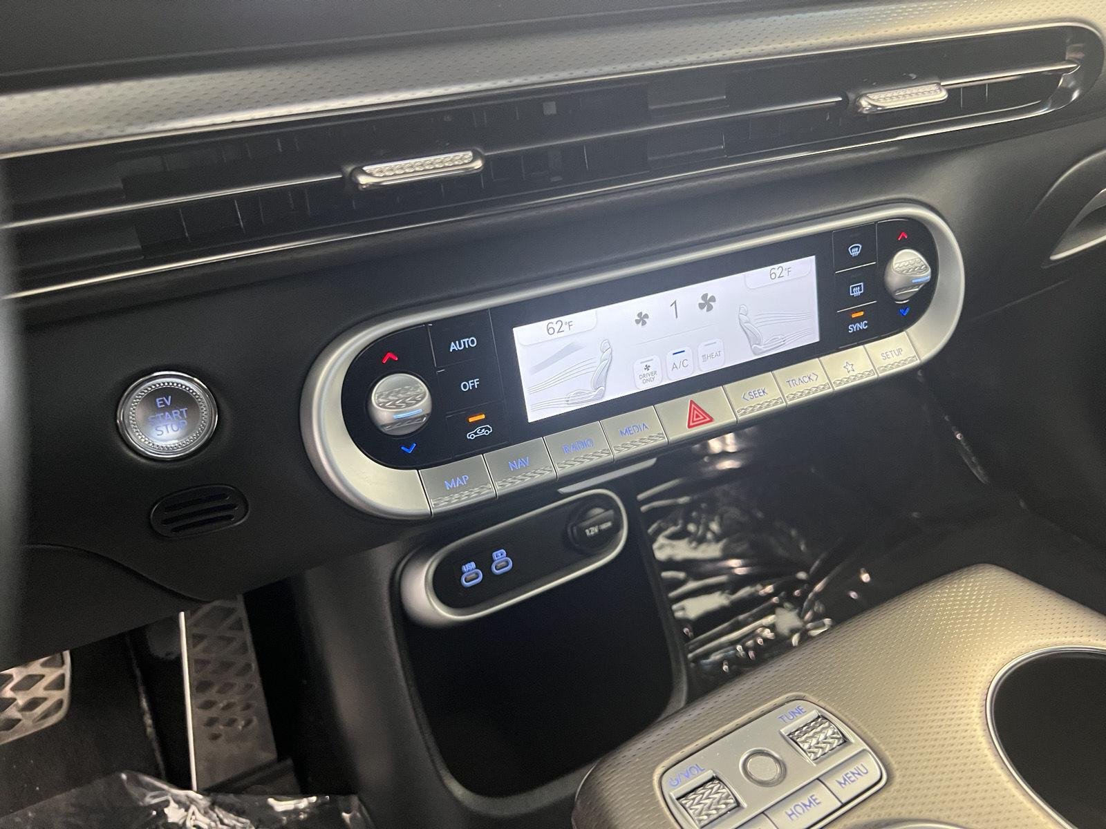 2023 GENESIS GV60 Performance - Photo 21