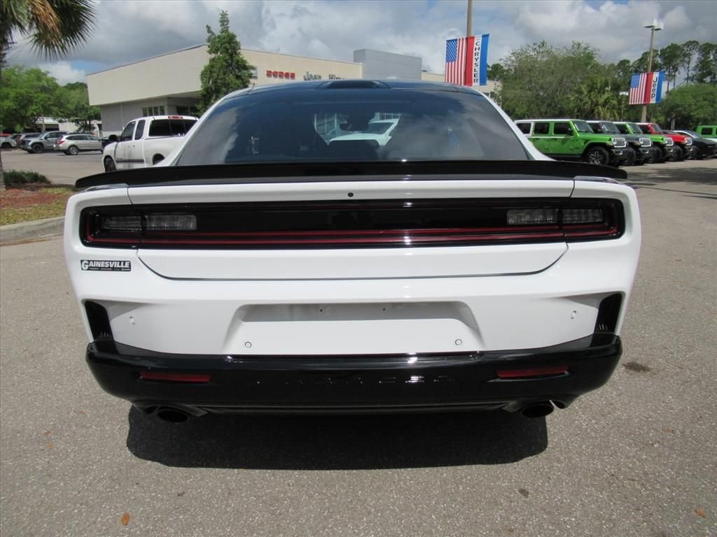 New 2026 White Knuckle Exterior Paint Dodge R/T Scat Pack Plus image 6