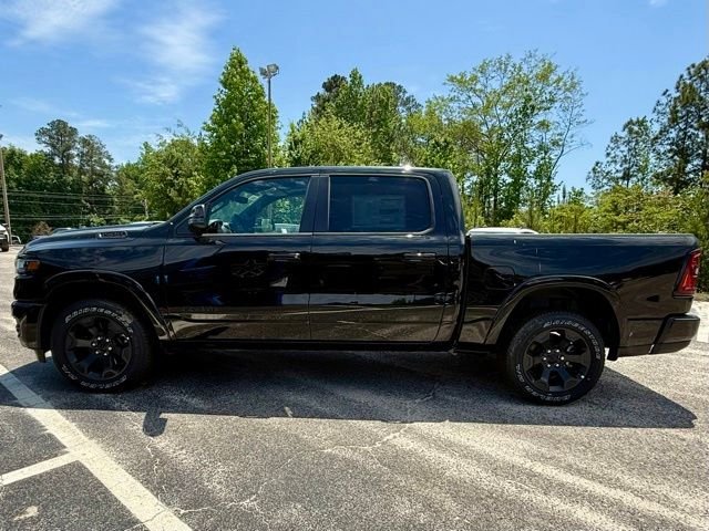 New 2026 Diamond Black Crystal Pearl-Coat Exterior Paint RAM BIG HORN image 7
