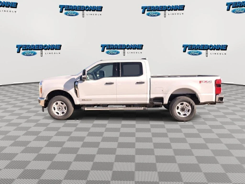 New 2026 Avalanche Ford F-250® XLT image 5