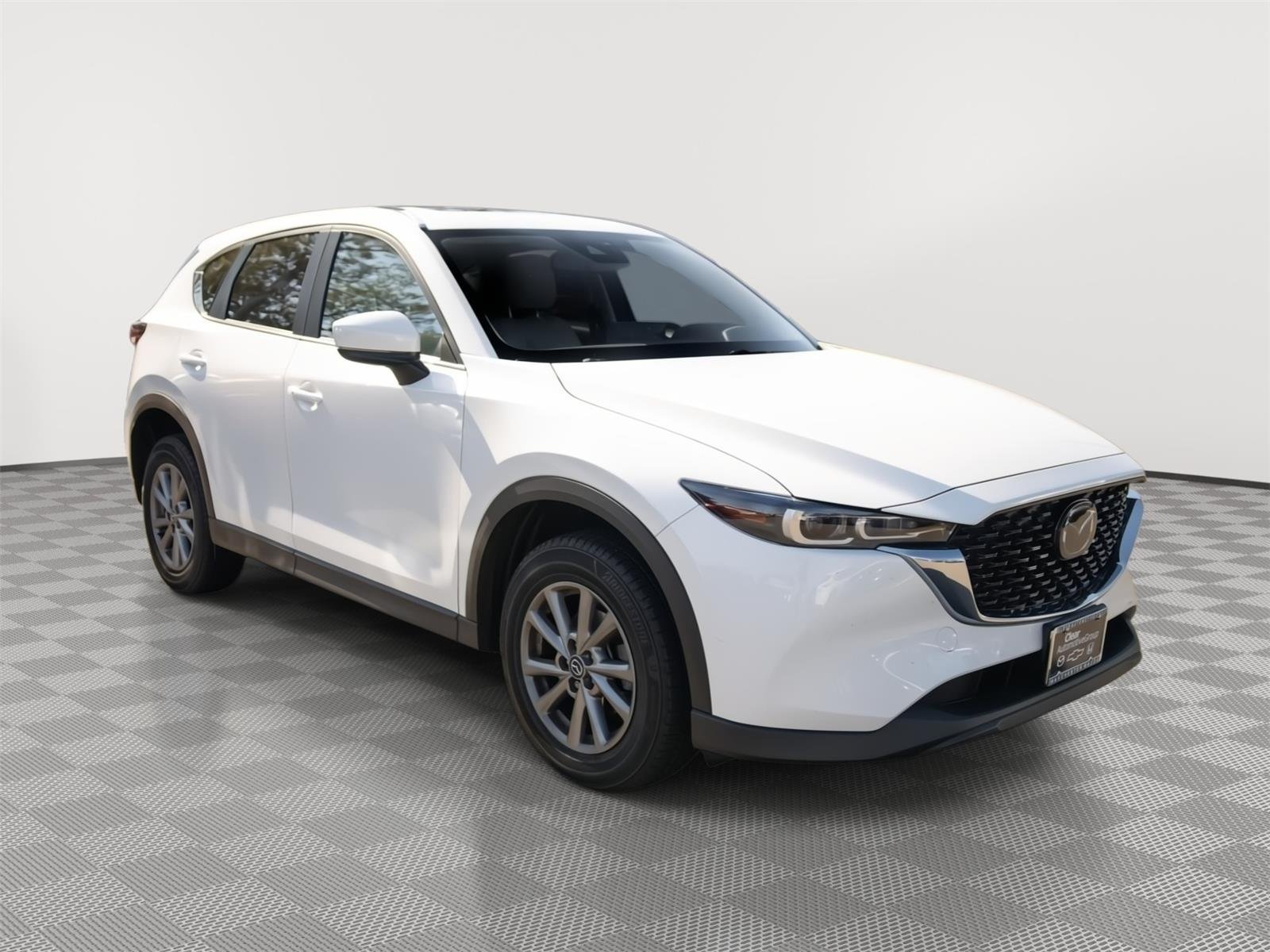2023 Mazda CX-5 S Preferred package